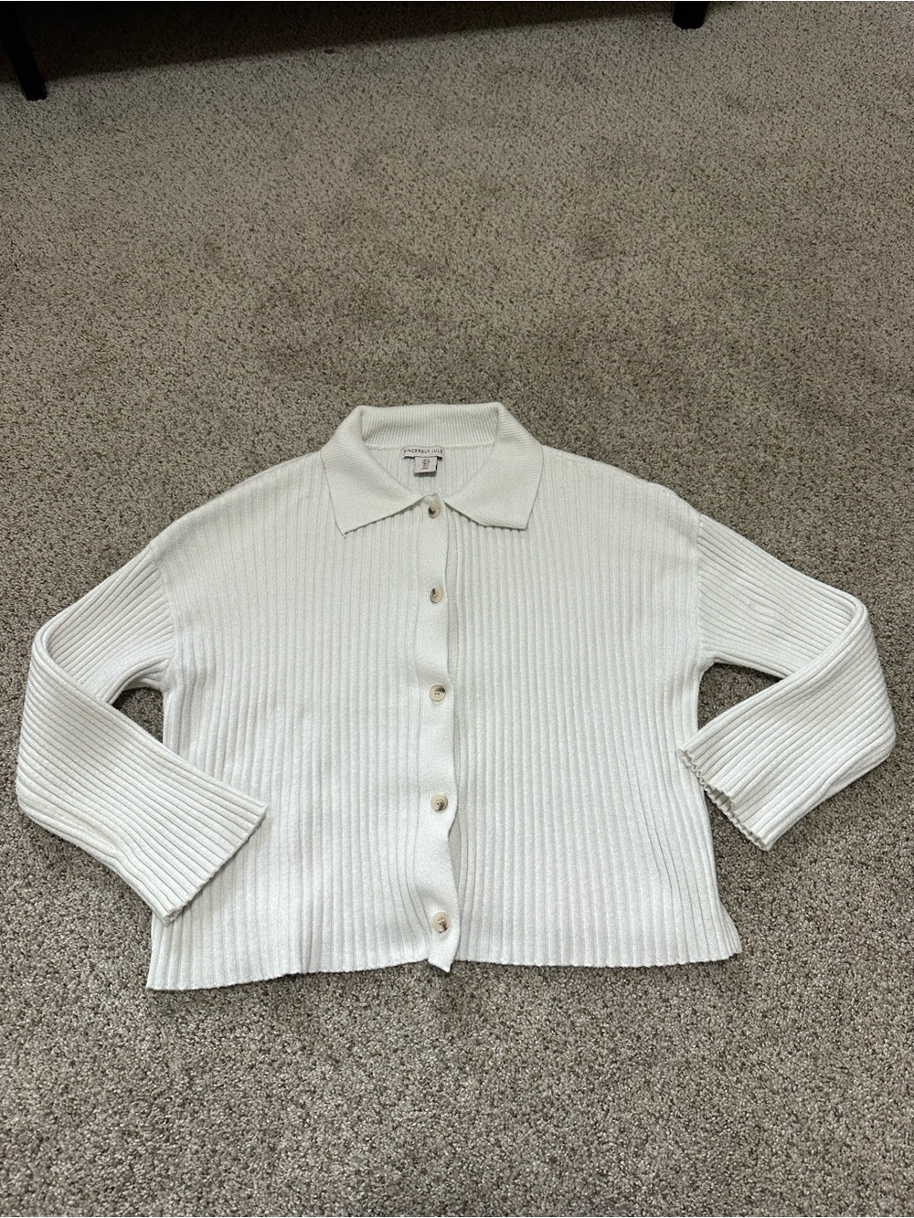 Sincerely Jules Cream/white Ribbed Button-Front Collared Cardigan